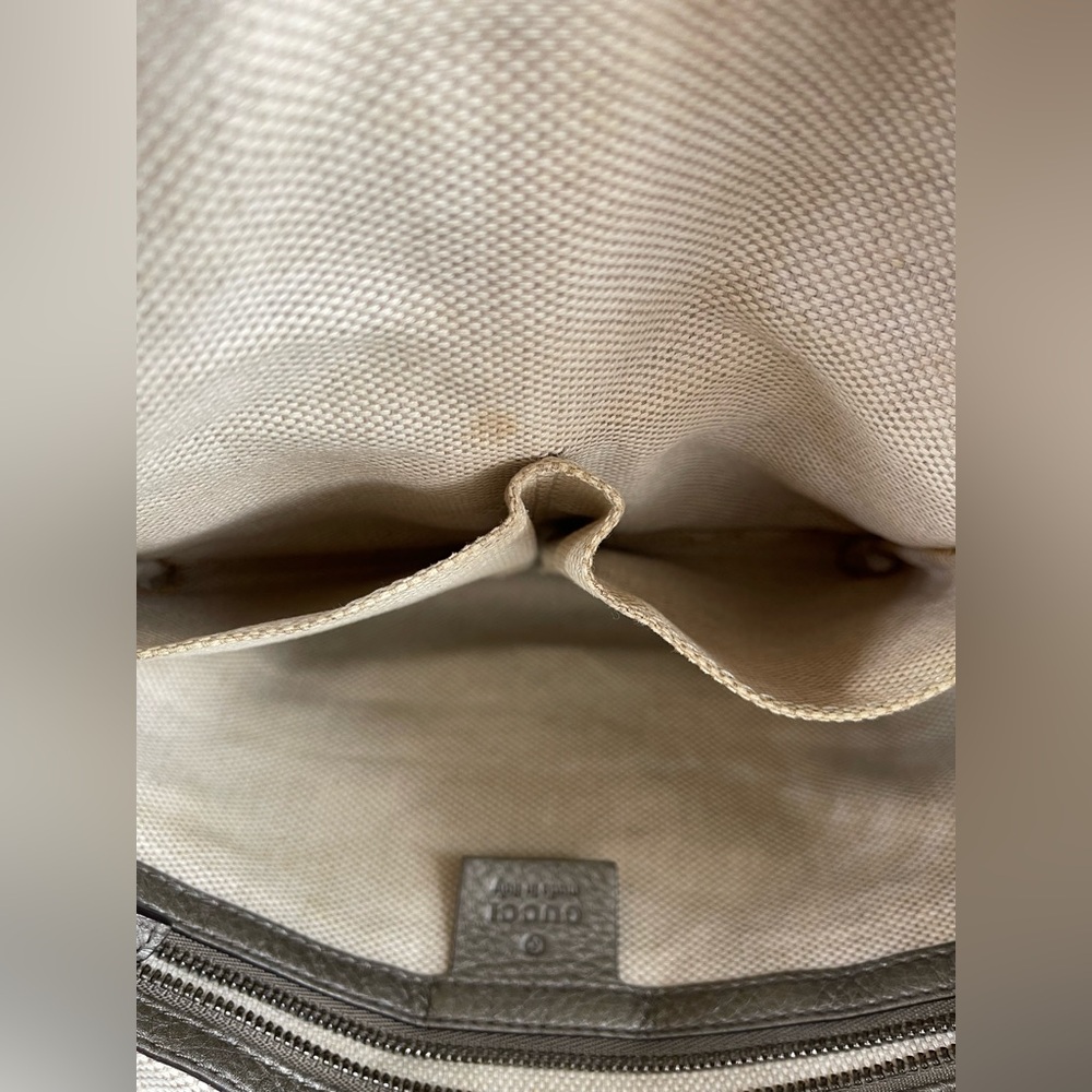 Gucci Soho Tote w/ Zipper - Picture 12 of 16